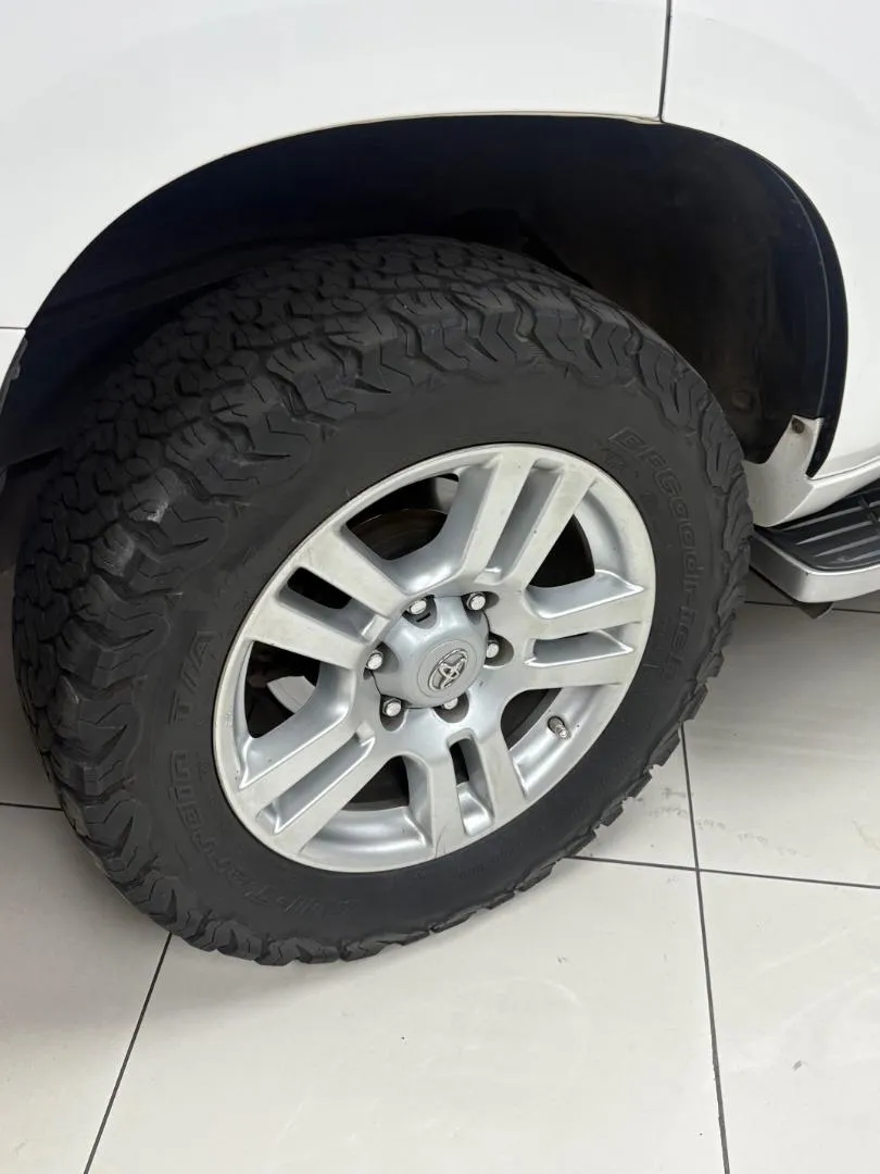 2015 Toyota Land Cruiser Prado 3.0DT VX, photo 8 of 12