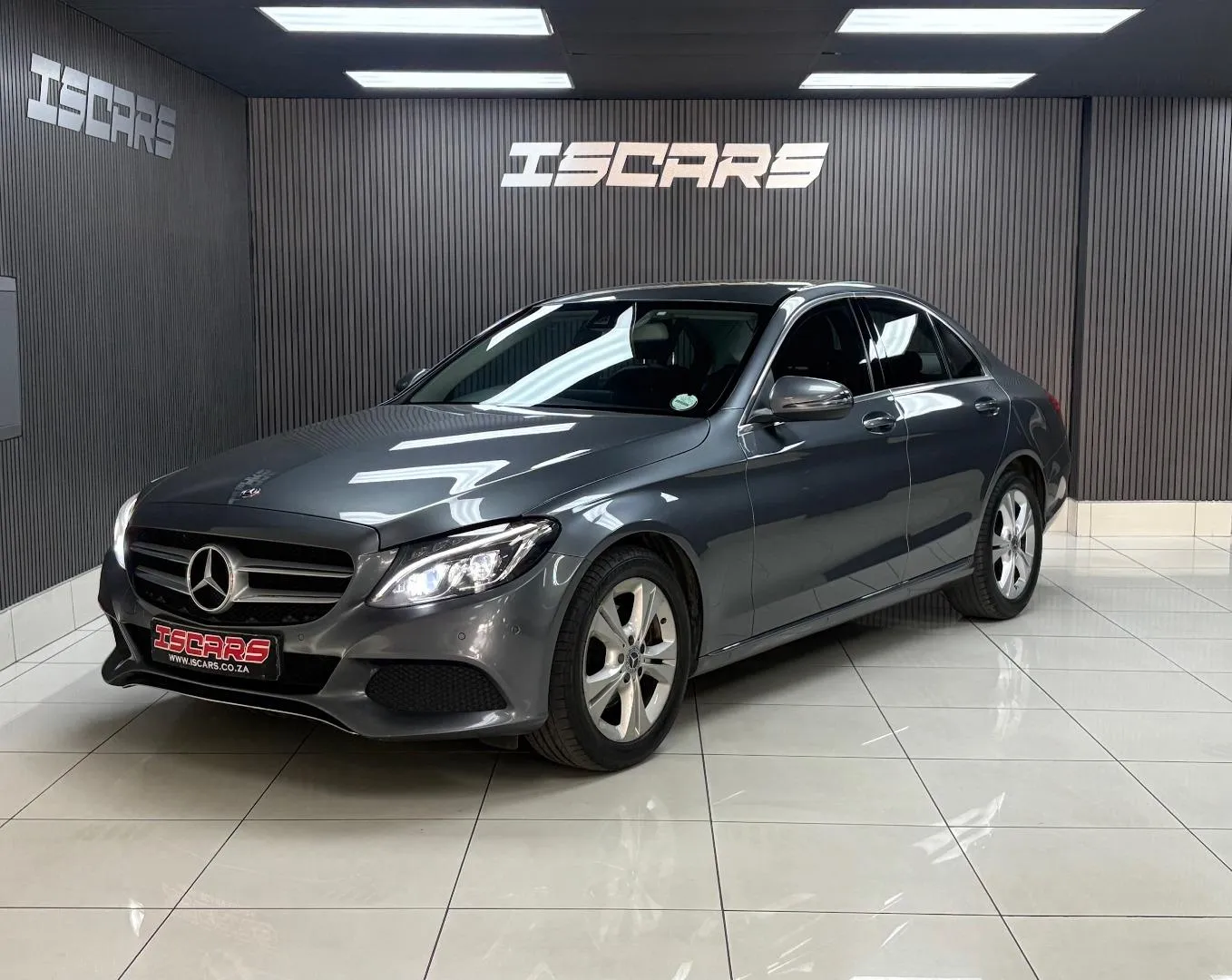 2017 Mercedes-Benz C-Class C200 Avantgarde Auto, photo 1 of 10