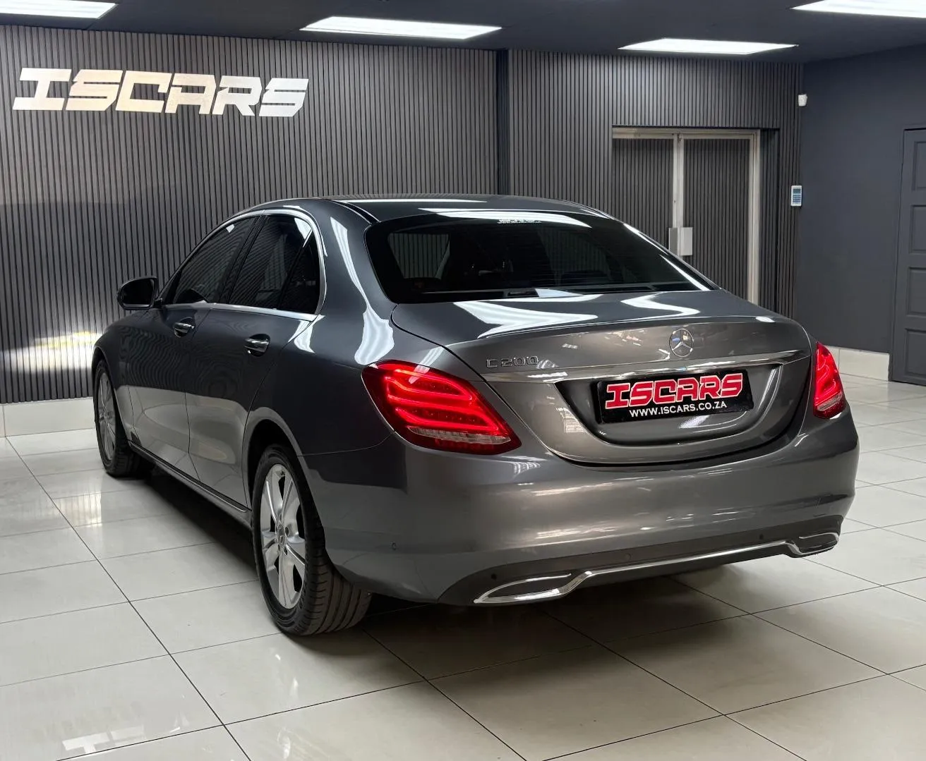 2017 Mercedes-Benz C-Class C200 Avantgarde Auto, photo 6 of 10