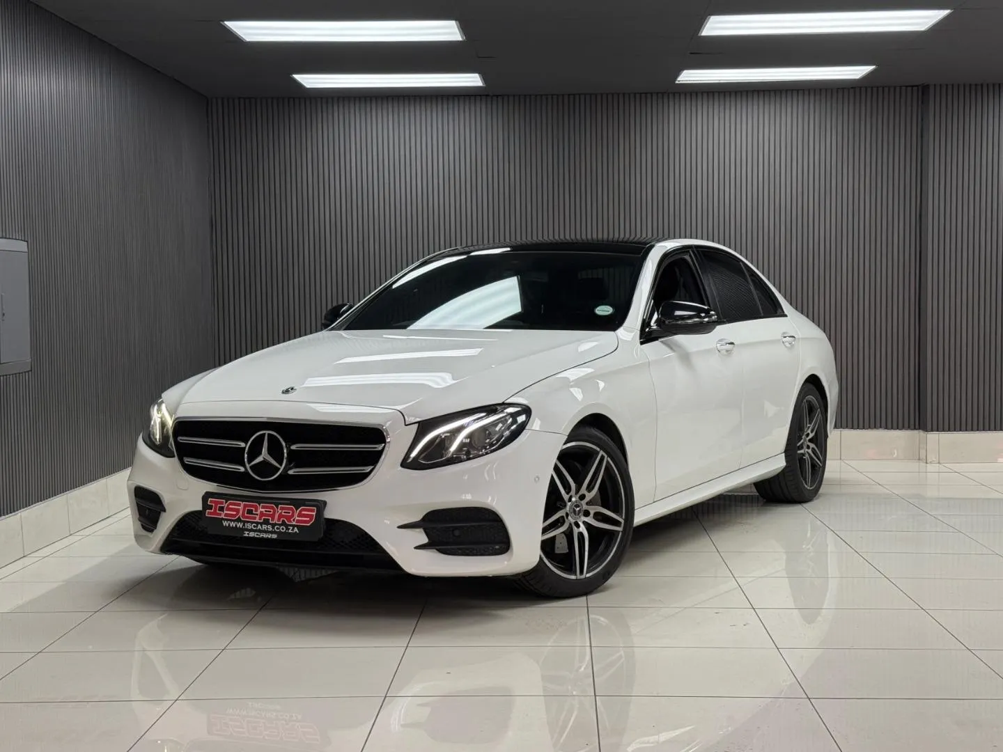 2018 Mercedes-Benz E-Class E250 AMG Line, photo 1 of 13