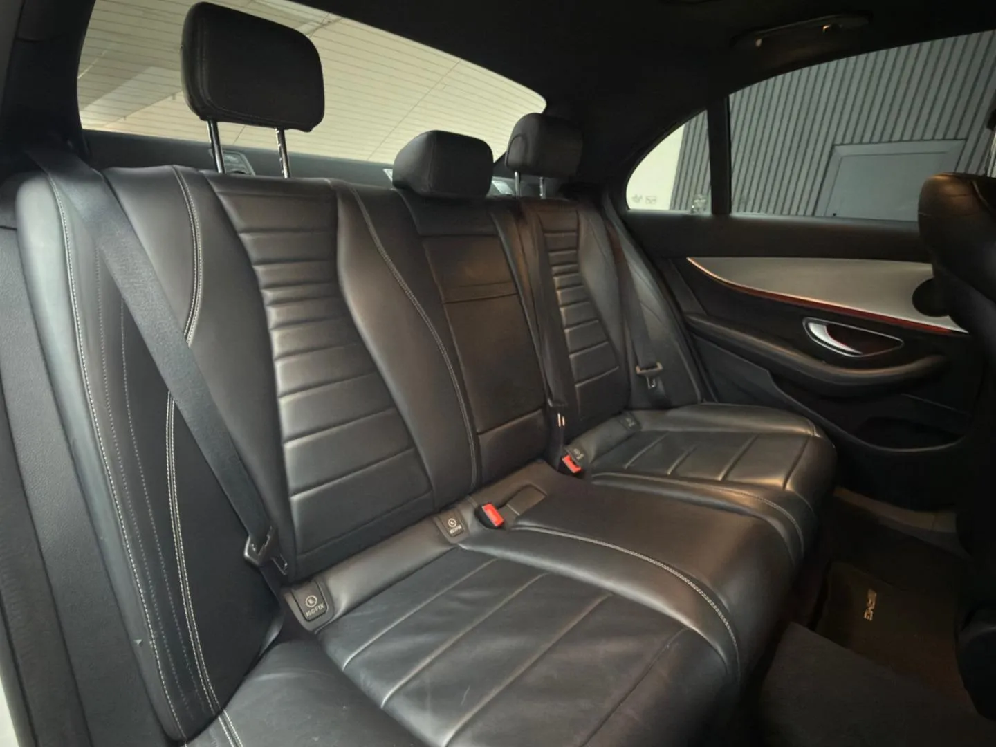 2018 Mercedes-Benz E-Class E250 AMG Line, photo 13 of 13
