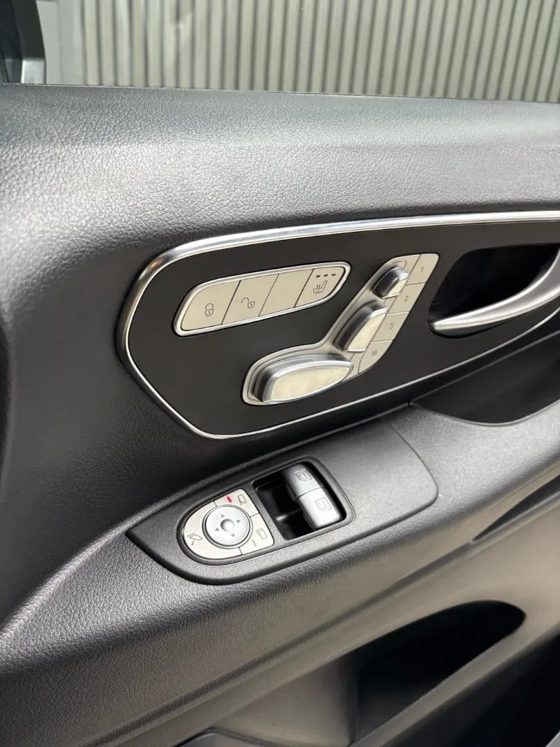 2025 Mercedes-Benz Vito 119 CDI Tourer Select, photo 10 of 16