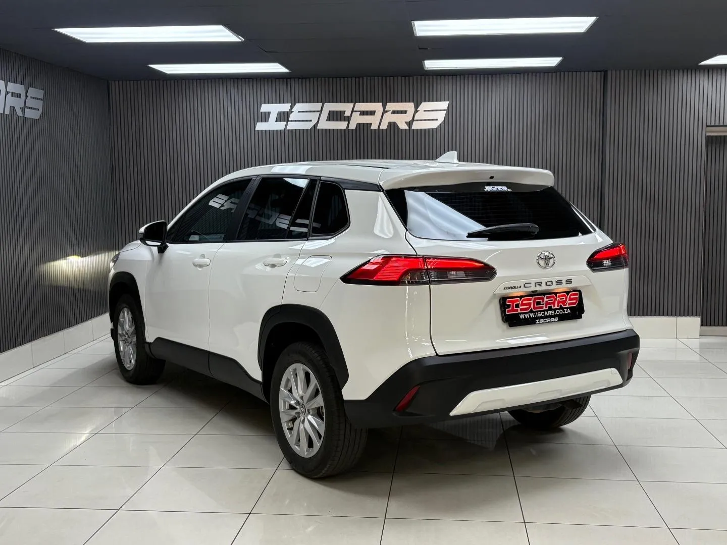 2026 Toyota Corolla Cross 1.8 Xi, photo 5 of 9